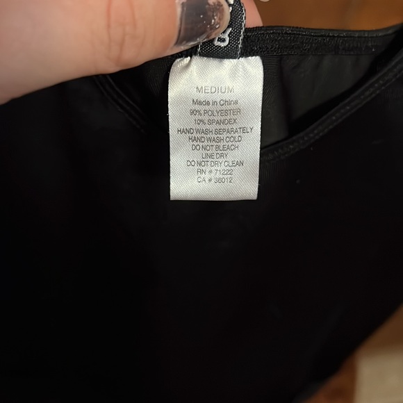 Rampage daisy lace detail camisole - Picture 3 of 6